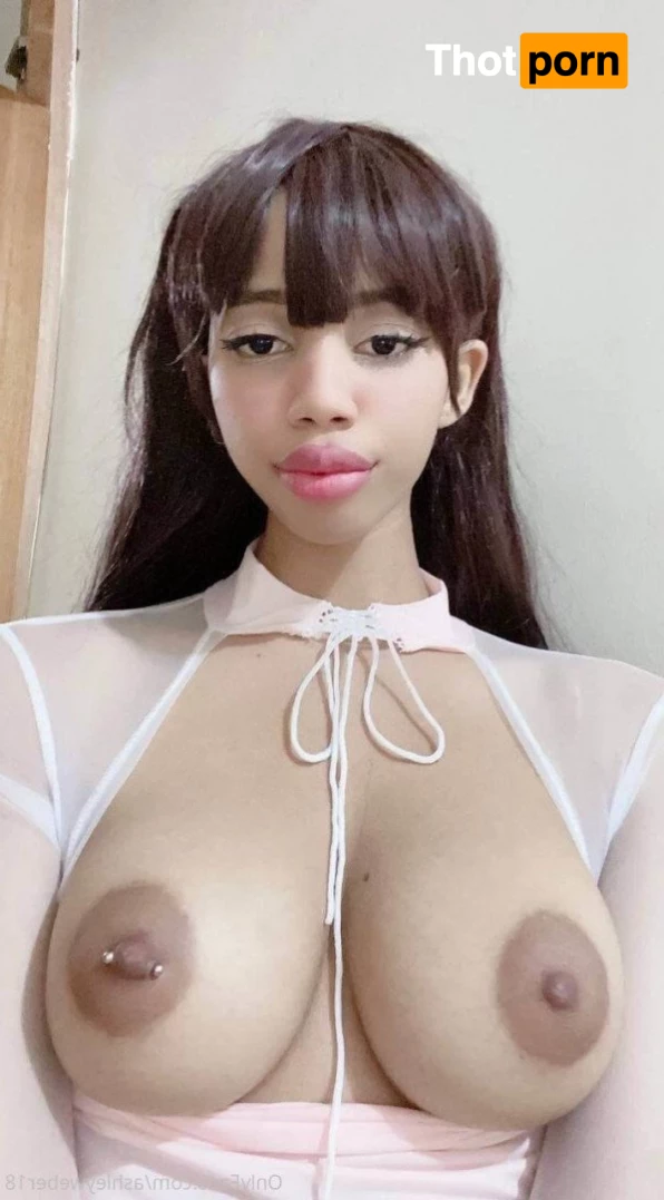 ashleyweber18 5240442