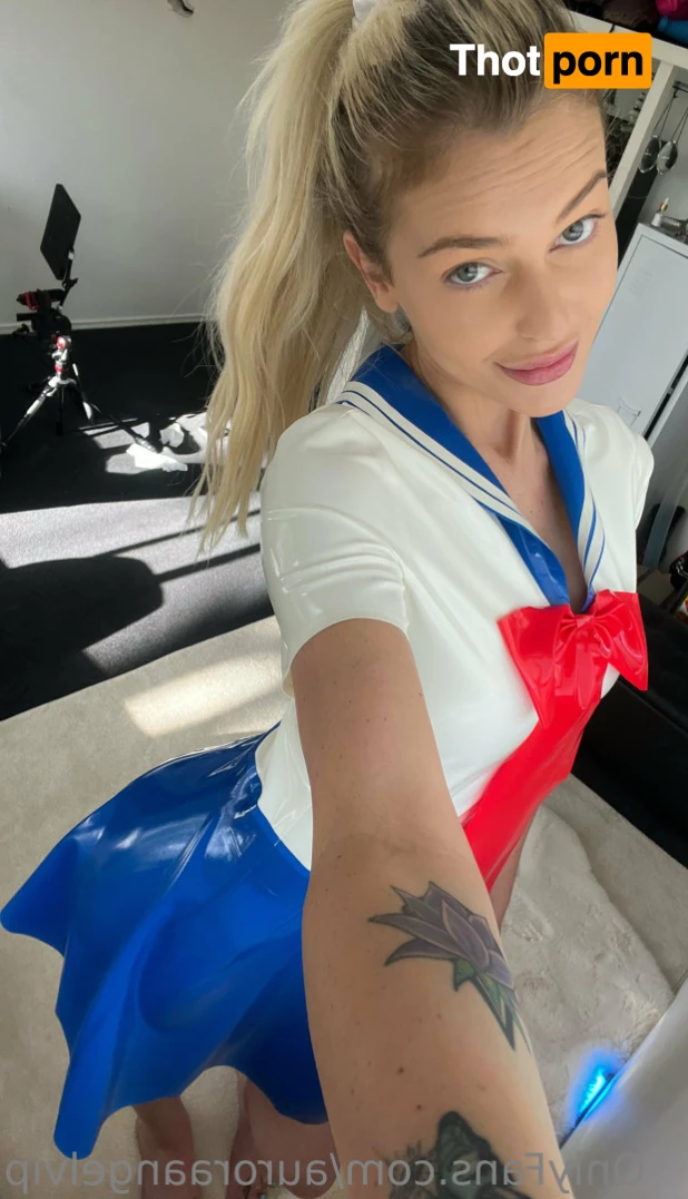 Aurora Angel 13562861