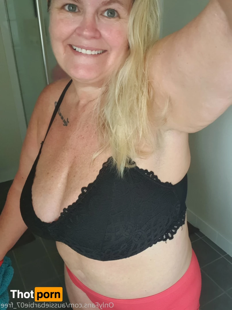 Barbie Licious FREE 🍒 Your Fav Gilf 5938622