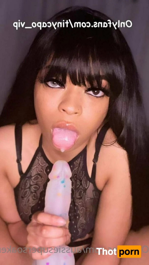 YOUR DREAM GIRL 5220424