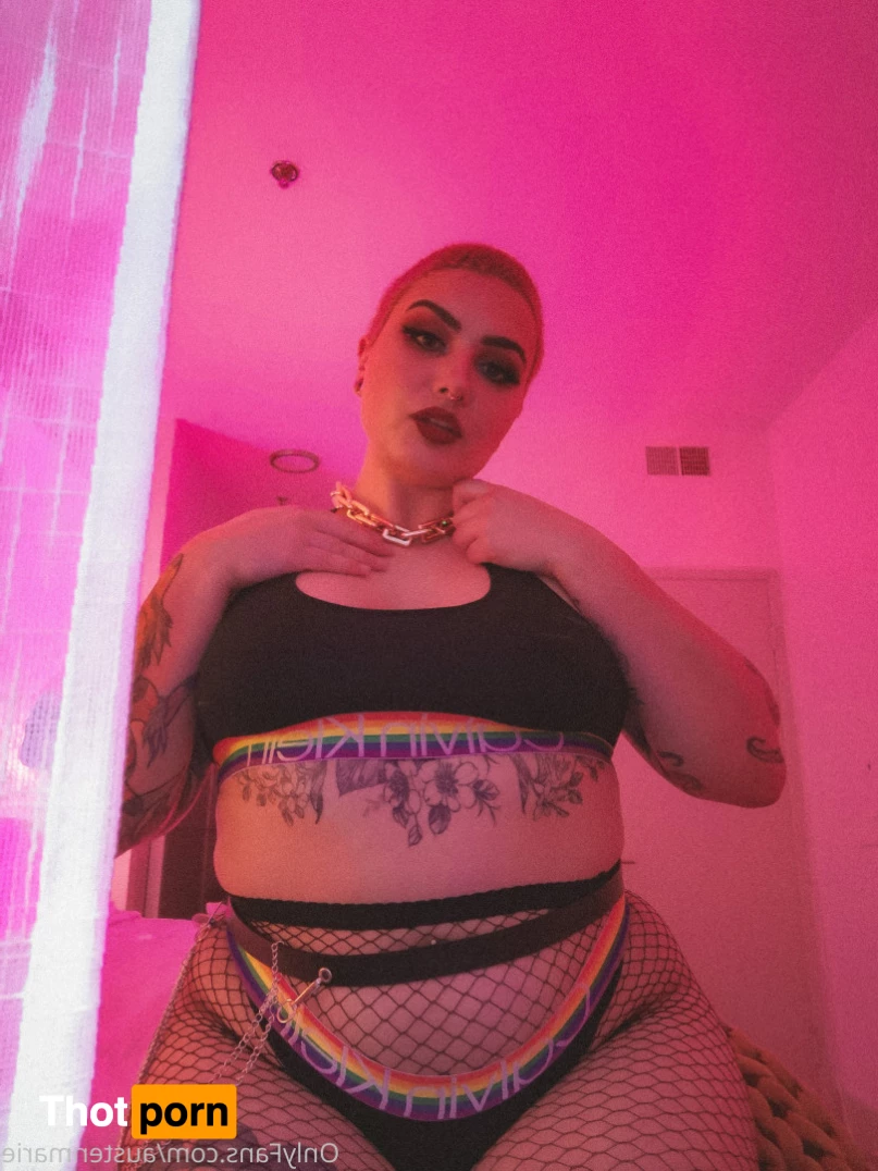 Austen Marie 9568322