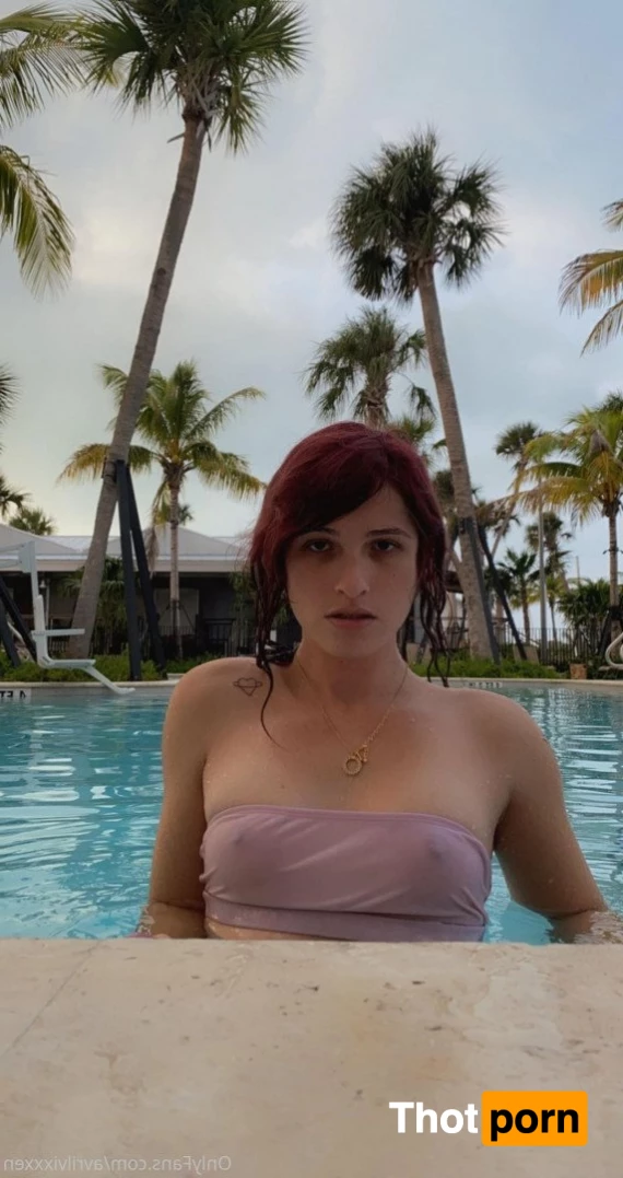 Free Avril Vixxxen 5244992