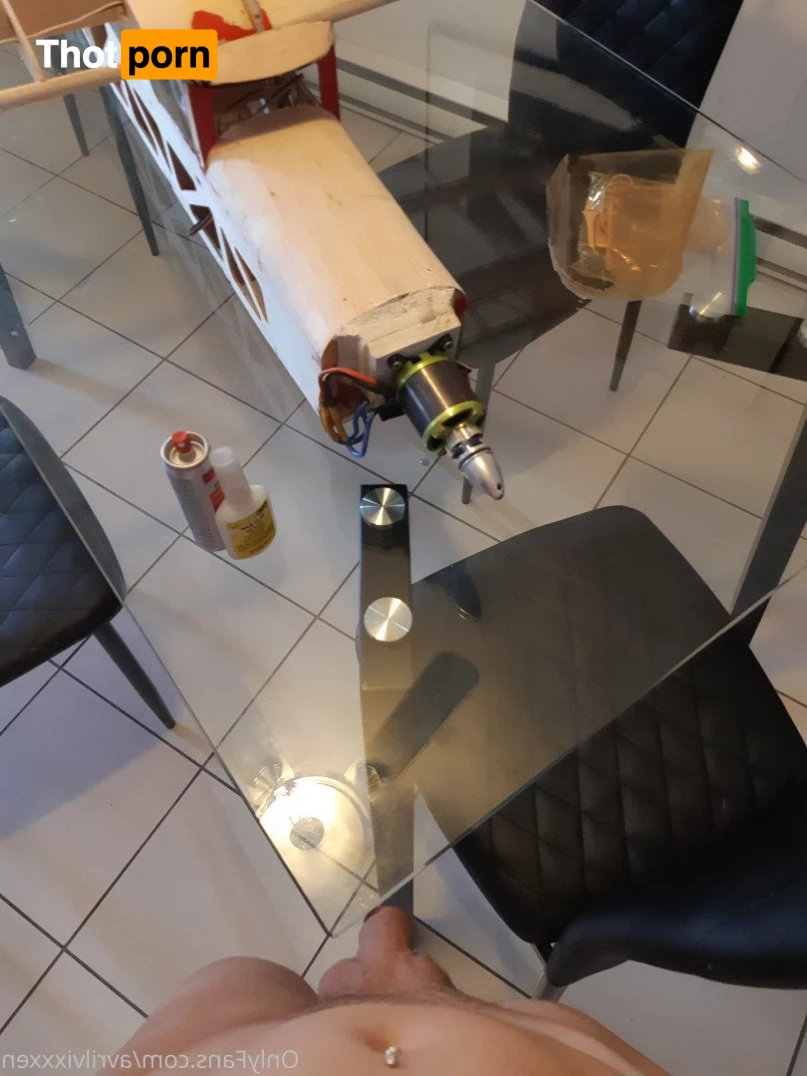 Free Avril Vixxxen 5245215