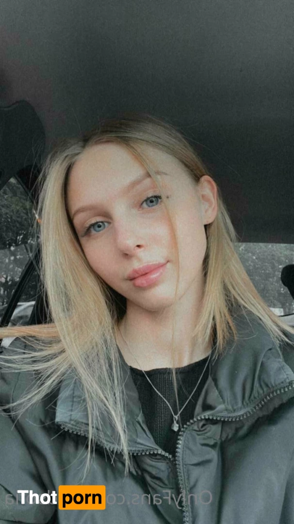 🍓 Bad Sofia 🔞 𝒀𝒐𝒖𝒓 𝒈𝒊𝒓𝒍𝒇𝒓𝒊𝒆𝒏𝒅👉👌 5993336