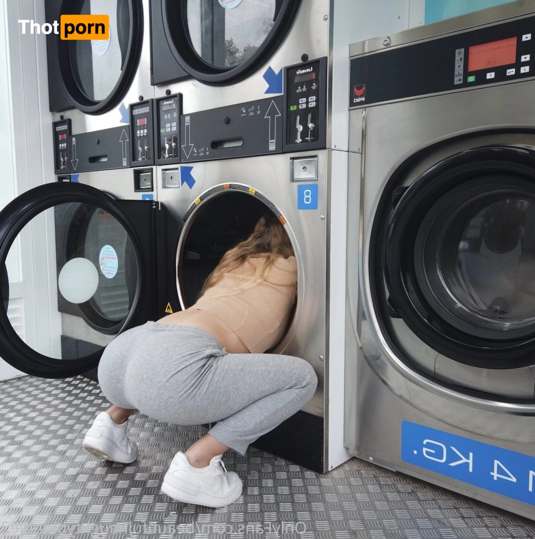 beautifulnaughtyblondie2 5217515