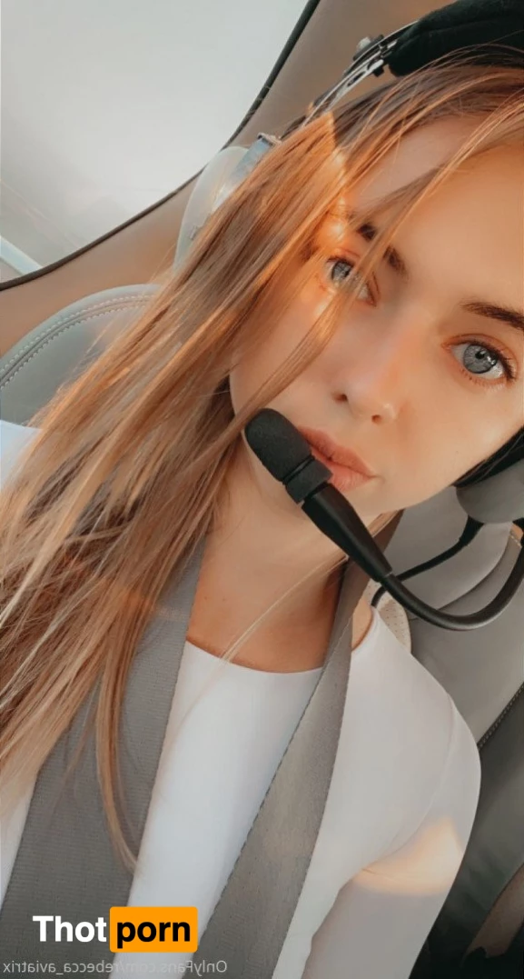 Becca_aviatrix 5240557