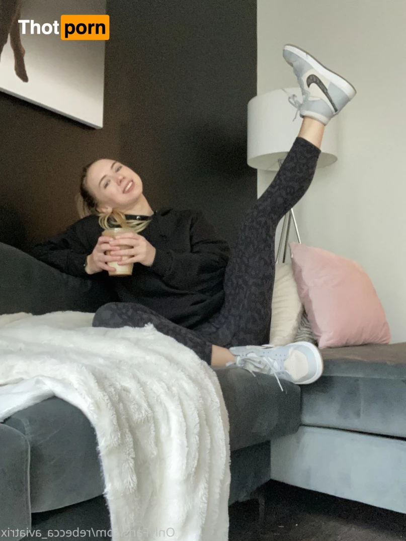 Becca_aviatrix 5240665