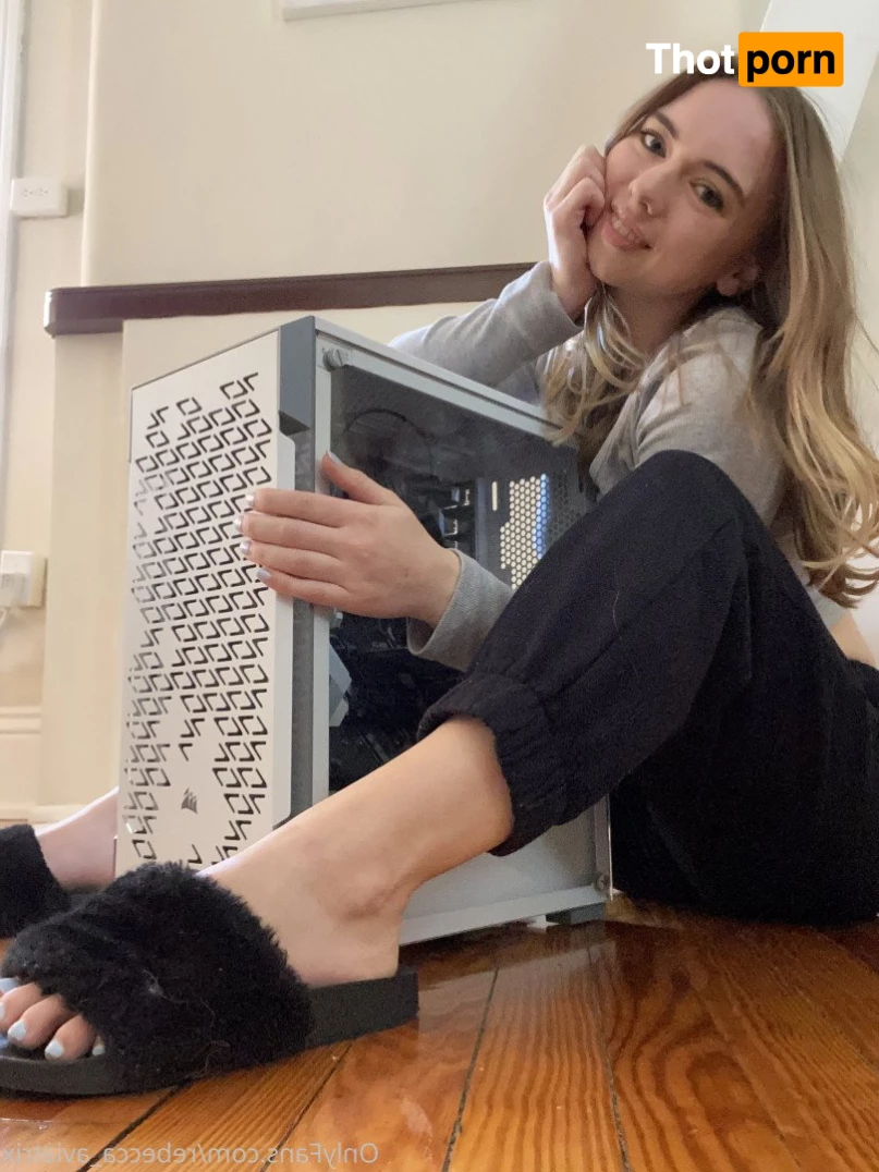 Becca_aviatrix 5240851