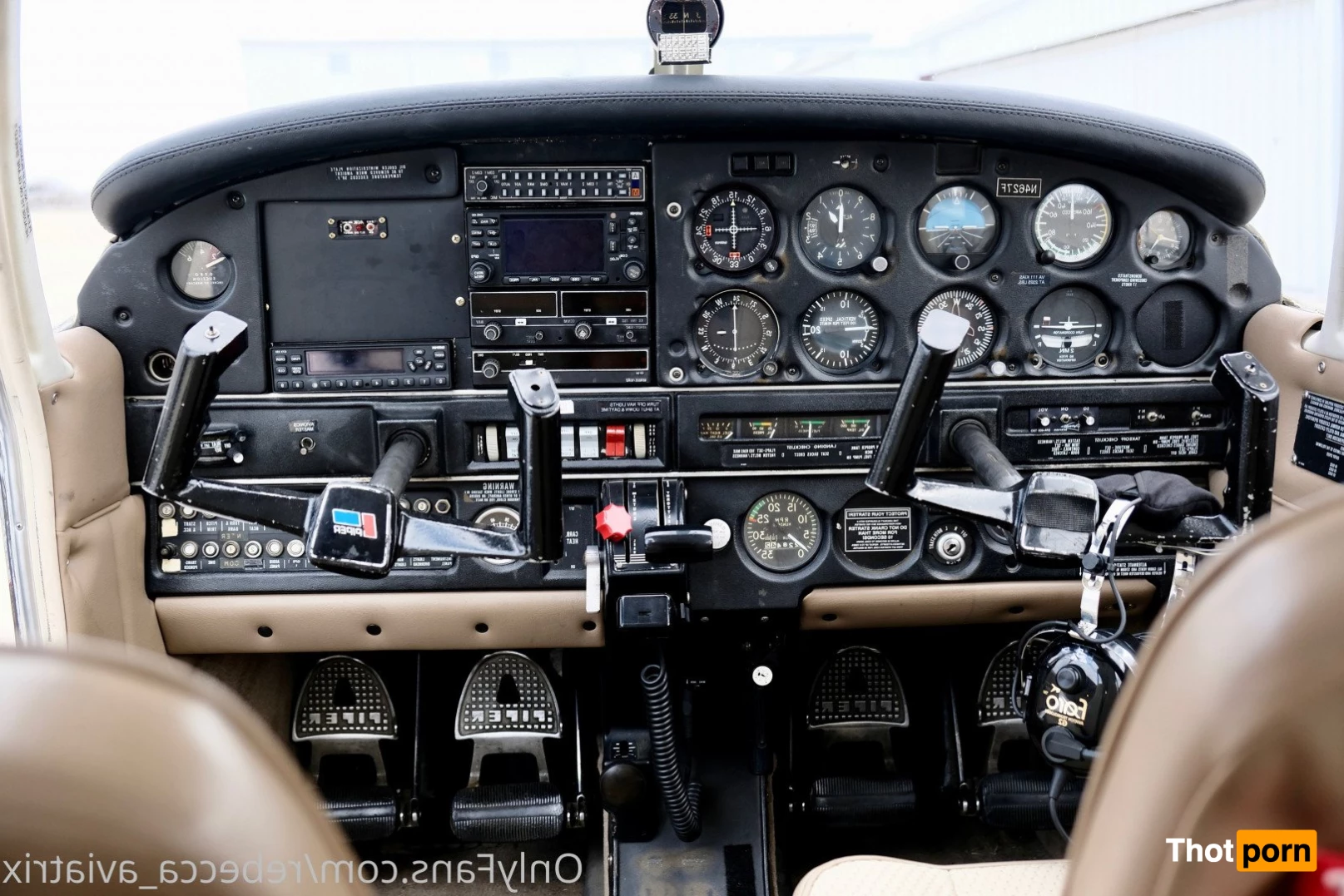 Becca_aviatrix 5240873