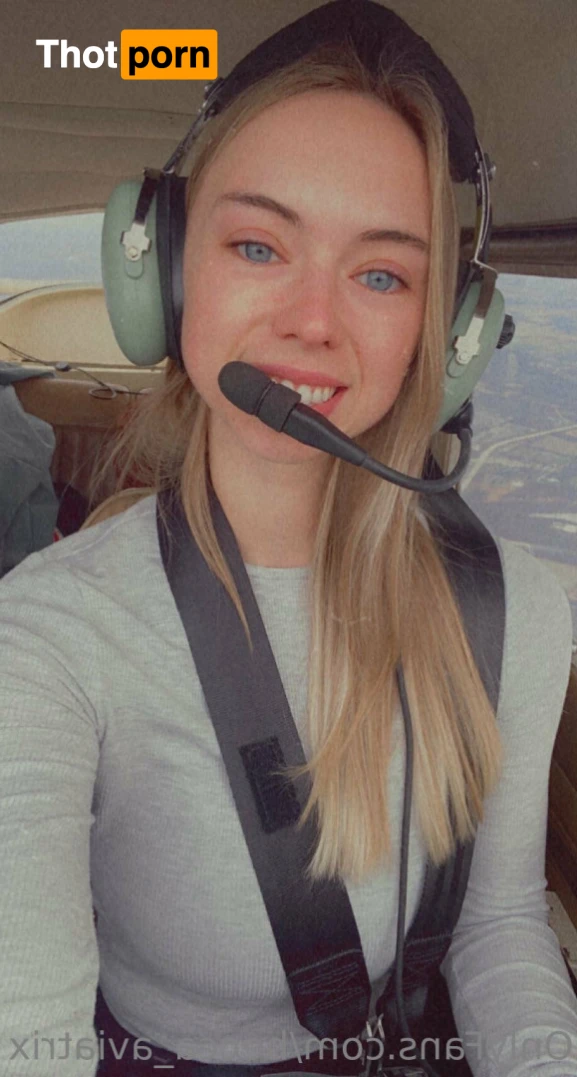 Becca_aviatrix 13929452