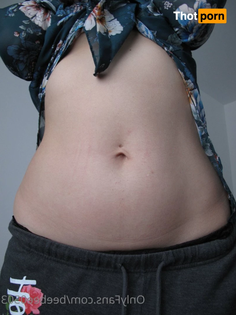 BeeBee Belly Button 5238544