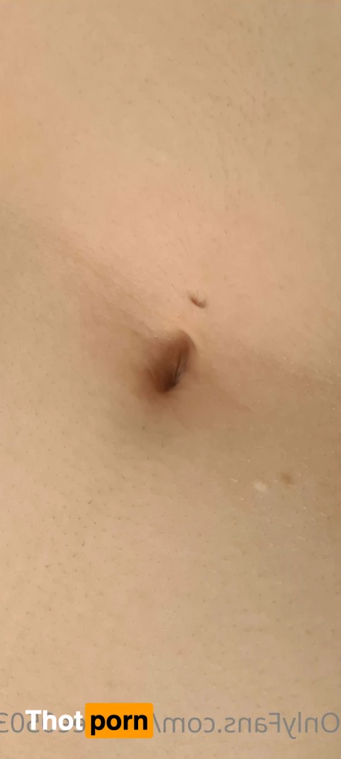 BeeBee Belly Button 5238593