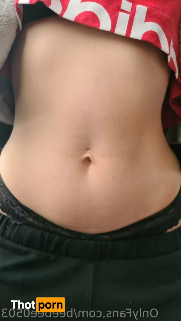 BeeBee Belly Button 13927746