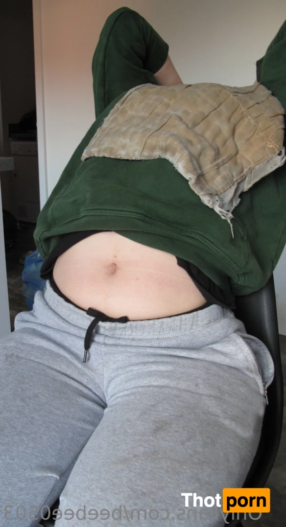 BeeBee Belly Button 15092410