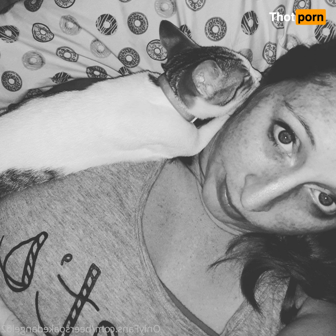 BlueEyedTaurus 5224180