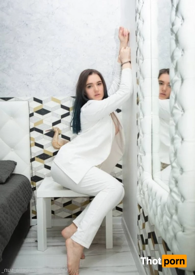 bella_sun_ 5222963