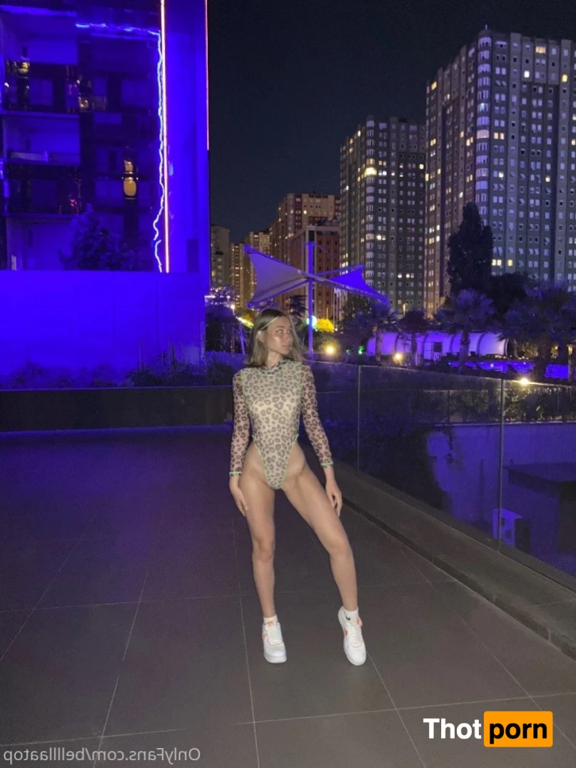 Bella 🍌 ТОP 1% 13860995