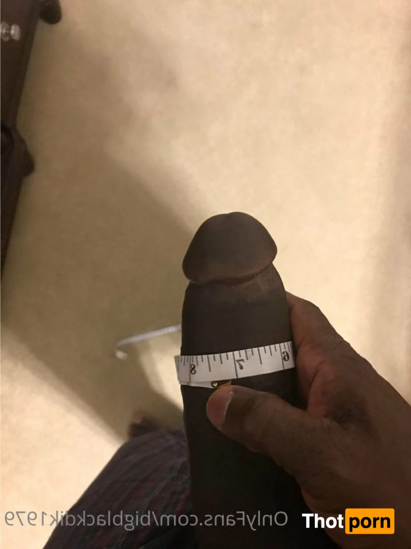 Bigblackdik1979 5634547