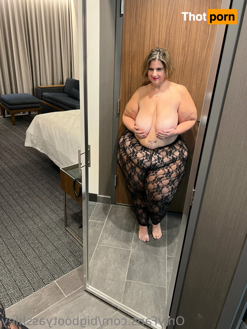 Big Booty Asshley 13810288