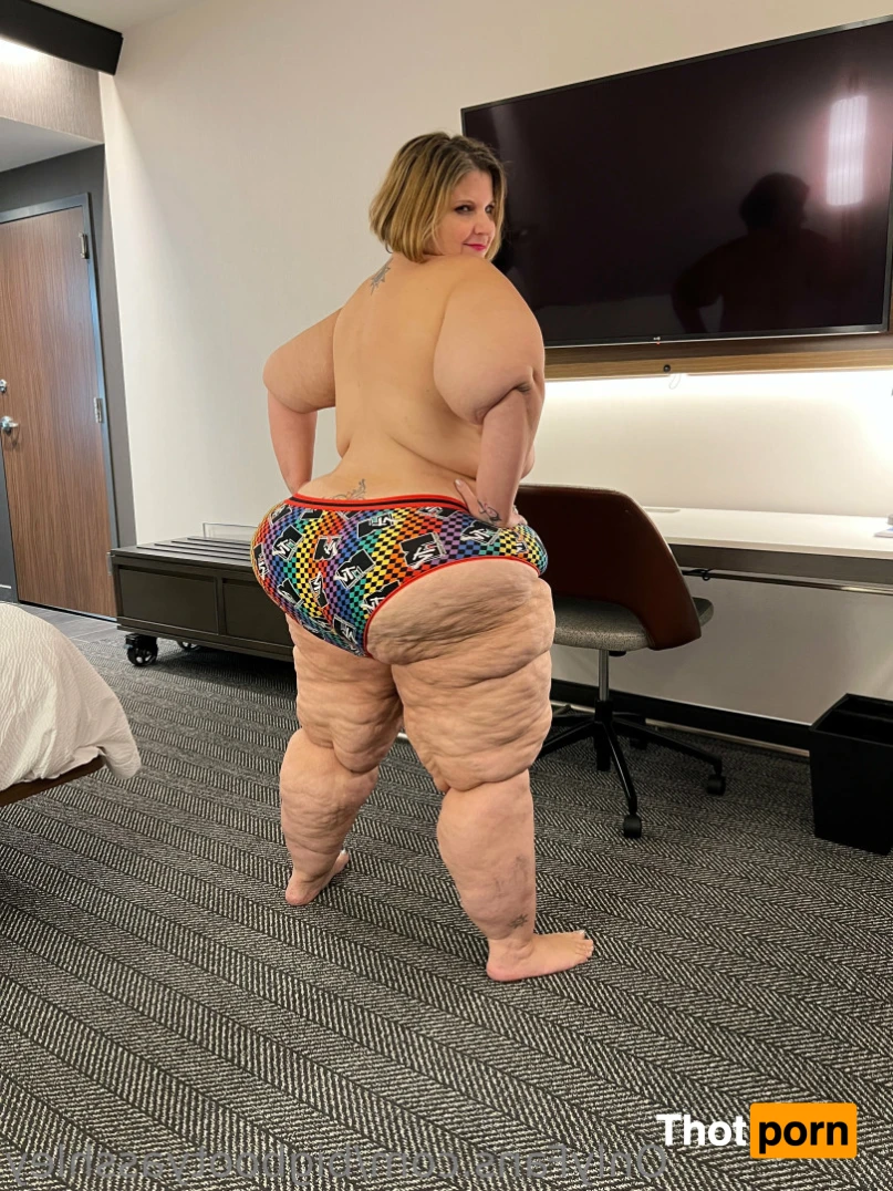 Big Booty Asshley 13811065