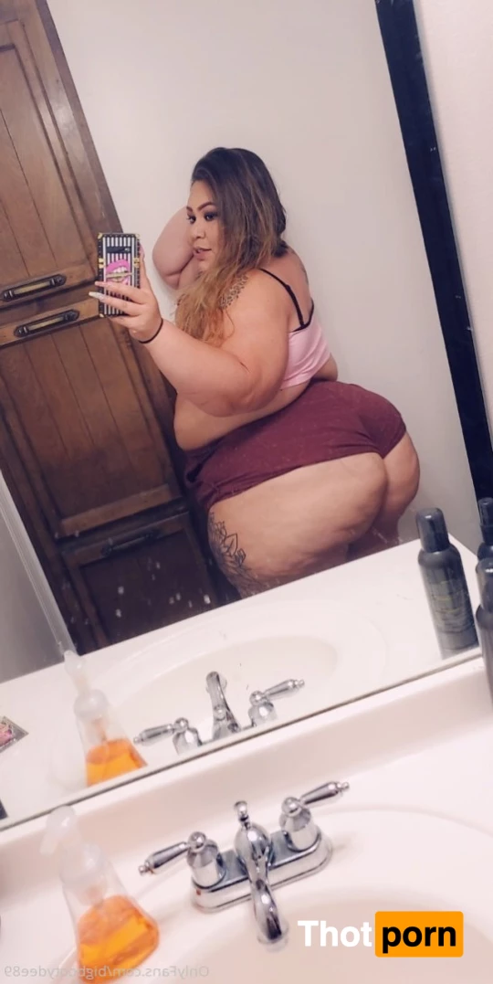 Dee martinez 5856069