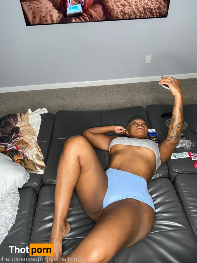 Shah and Queen 376177