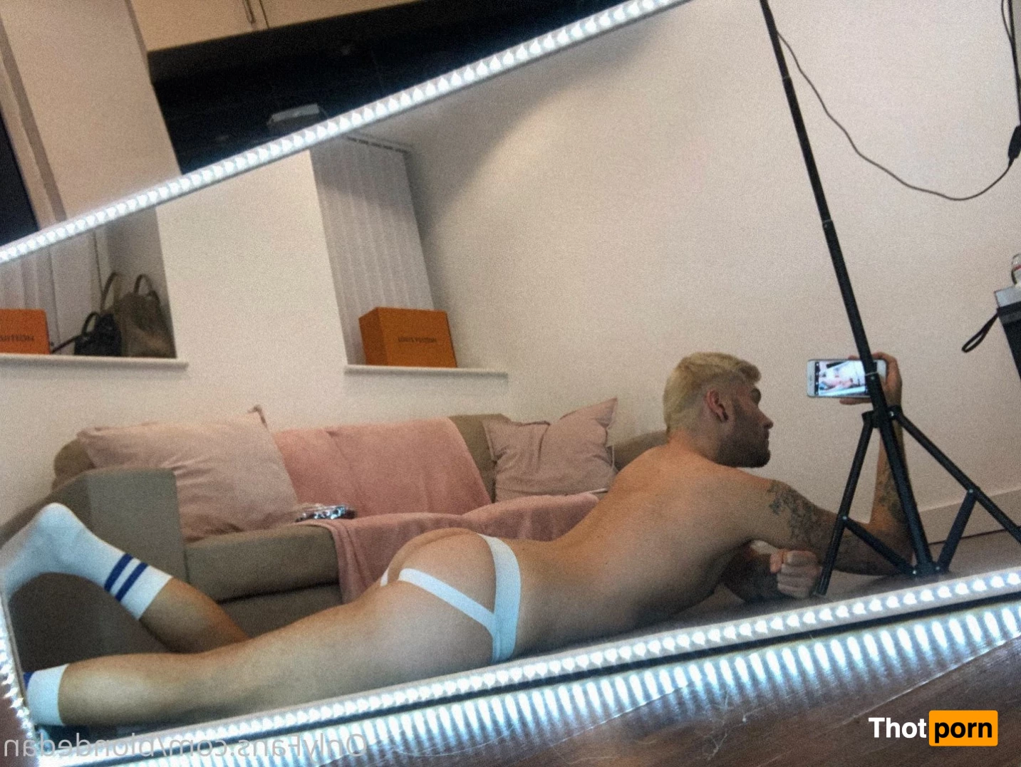 BLONDEDANX👼 5180301