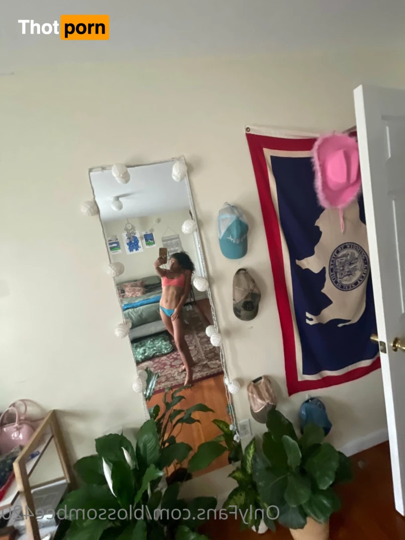 BlossomBee420 5657077