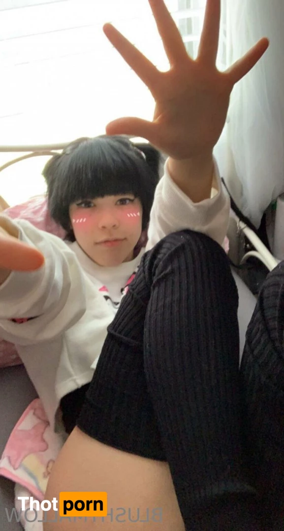 BlushyMallow 5230159