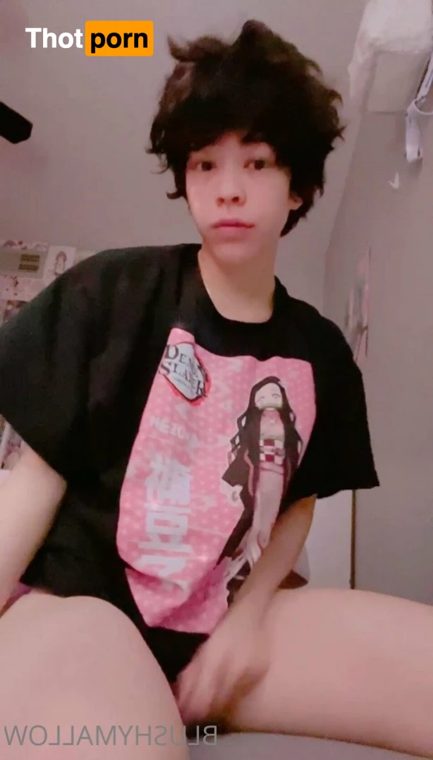 BlushyMallow 5230172