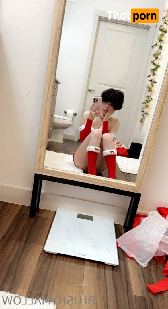 BlushyMallow 13676653