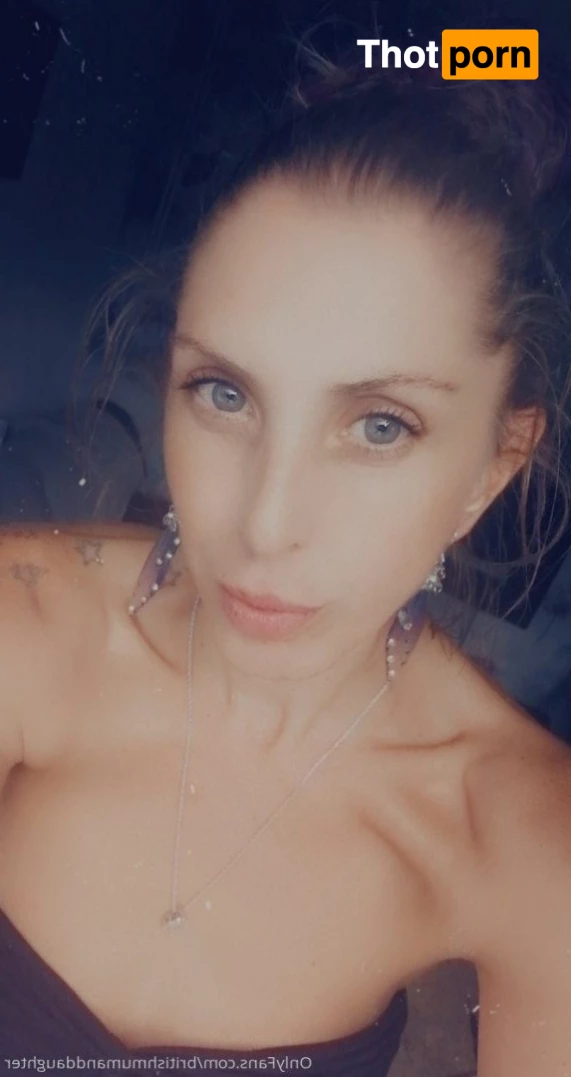 ‼️Mum &amp; Daughter 🙀 5184151