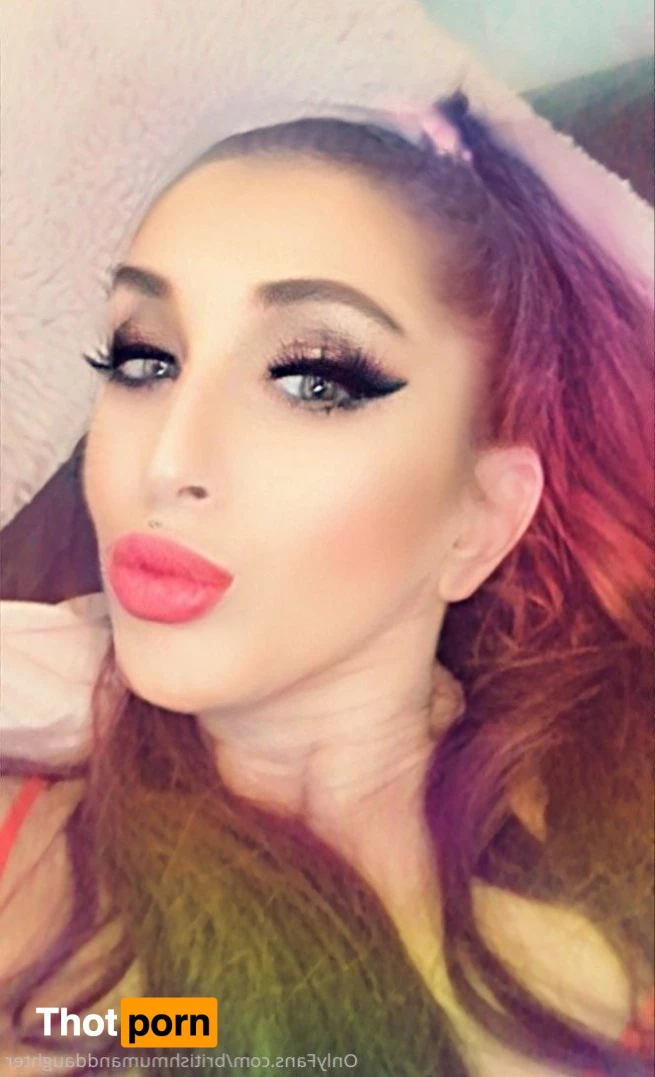 ‼️Mum &amp; Daughter 🙀 5184457