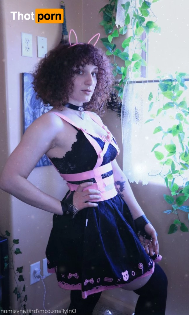 Brittany Simon 5226305