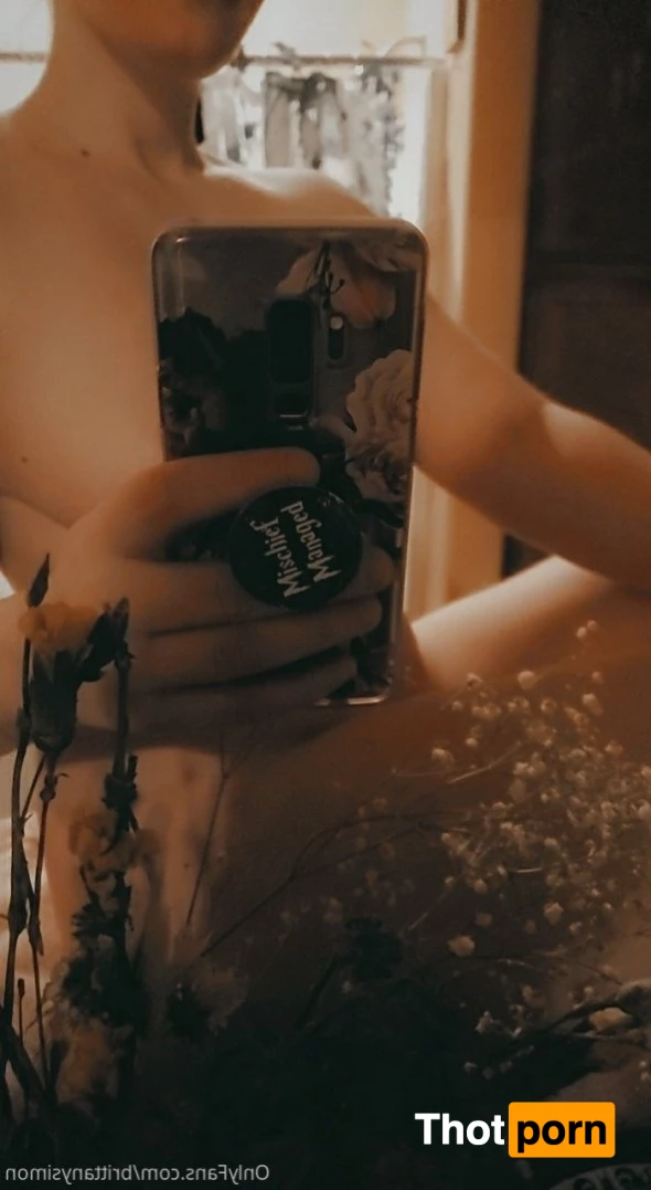 Brittany Simon 5226747