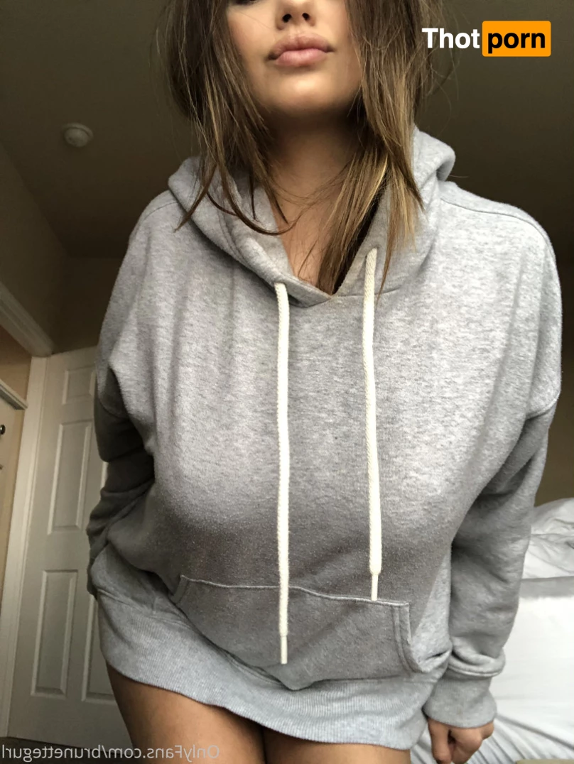 brunettegurl 5641321