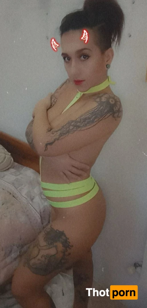 BRAT  🤤 BIG ASS 5641111