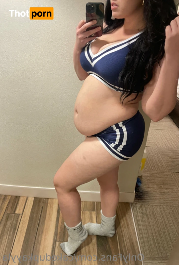 CakedupKayyla 13587127