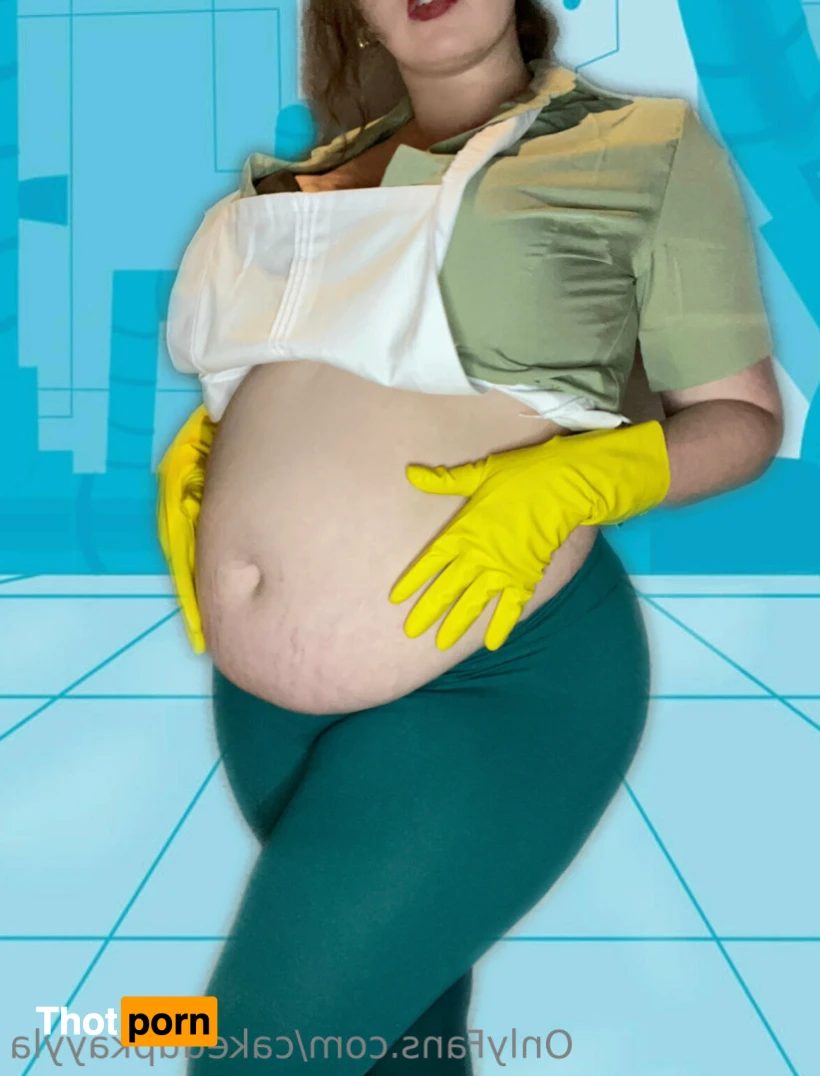 CakedupKayyla 13587287