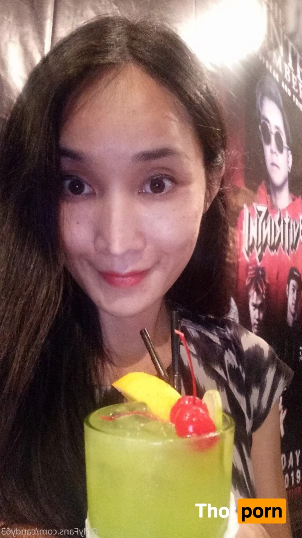 Asian pregnant mom and daughter 5262962