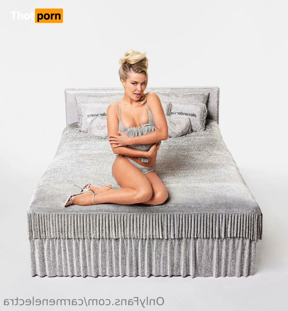 Carmen Electra 13583649