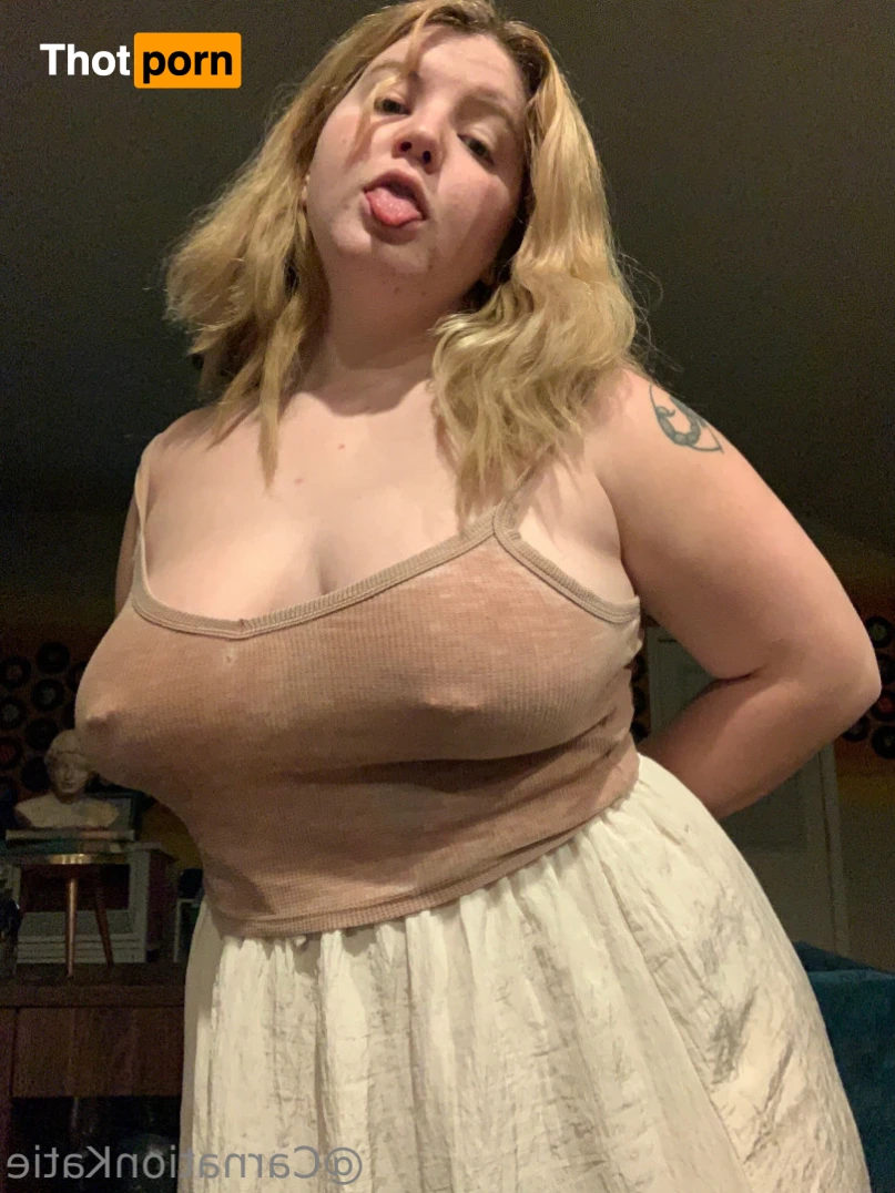 Carnation Katie 13596677