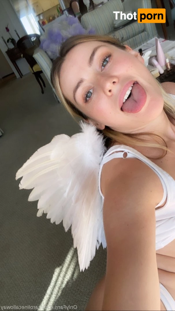 carolinecalloway 5154077