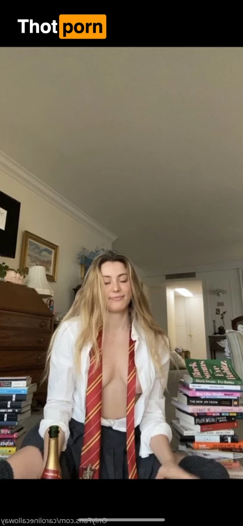 carolinecalloway 5154244