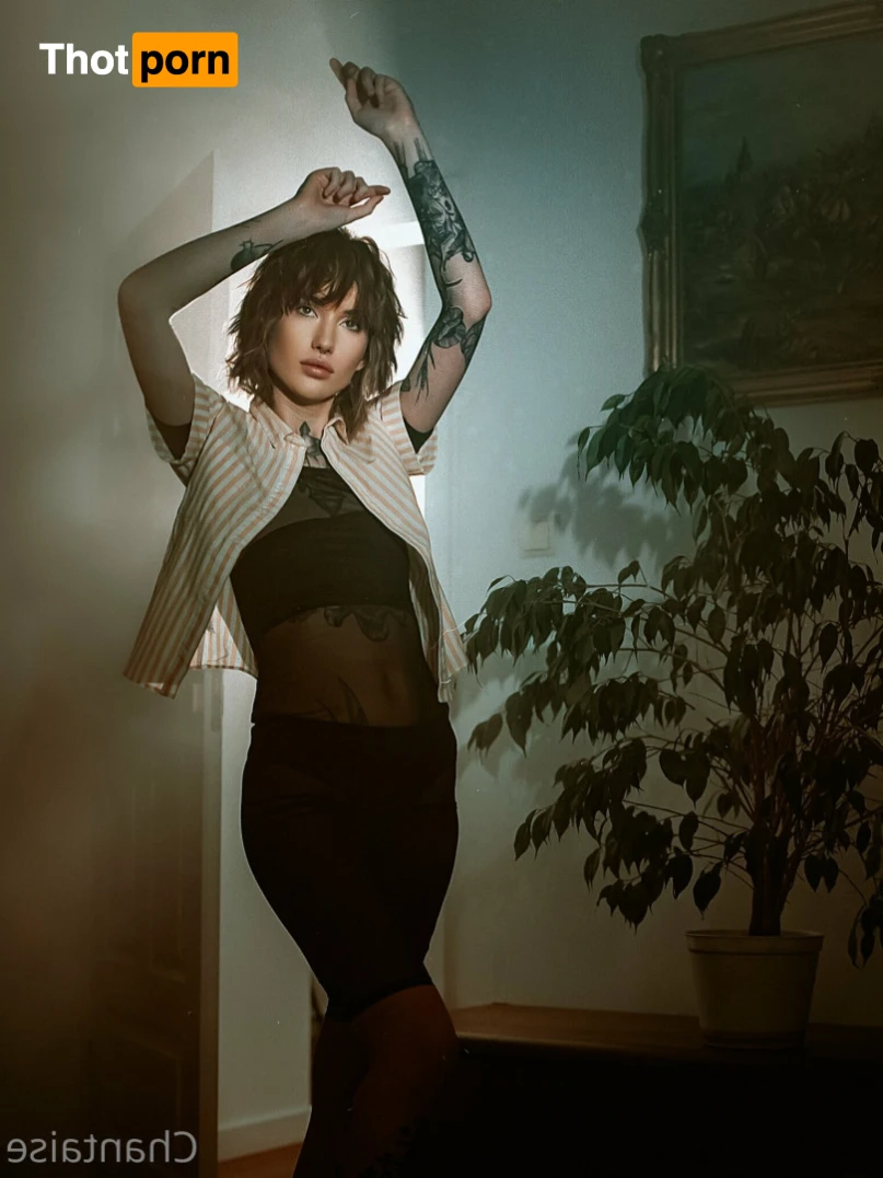 Chantai van Taise 12230277