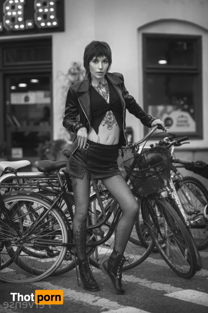 Chantai van Taise 12230310