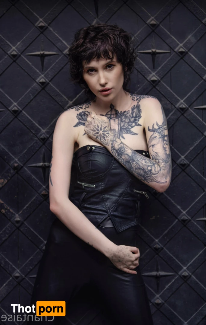 Chantai van Taise 12230621