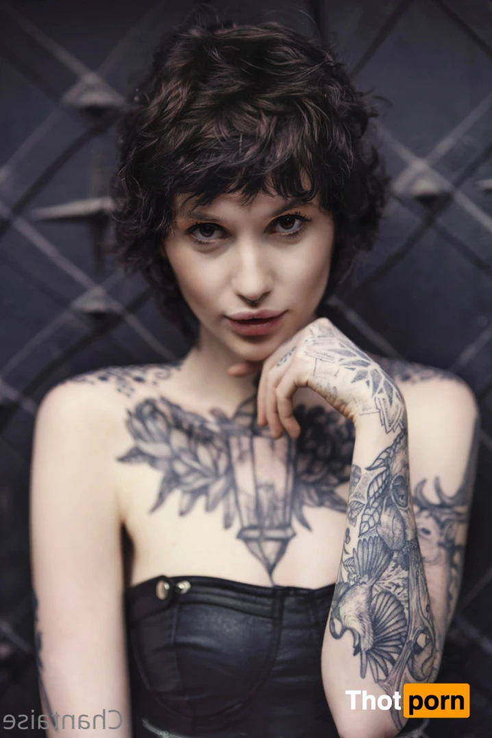 Chantai van Taise 12230837