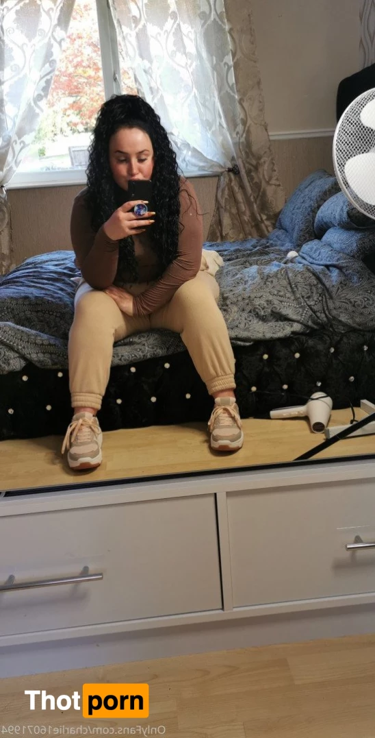 charlie16071994 5203861