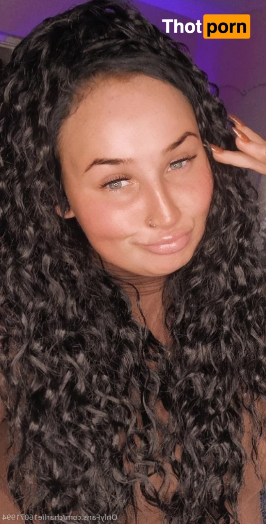 charlie16071994 5203881